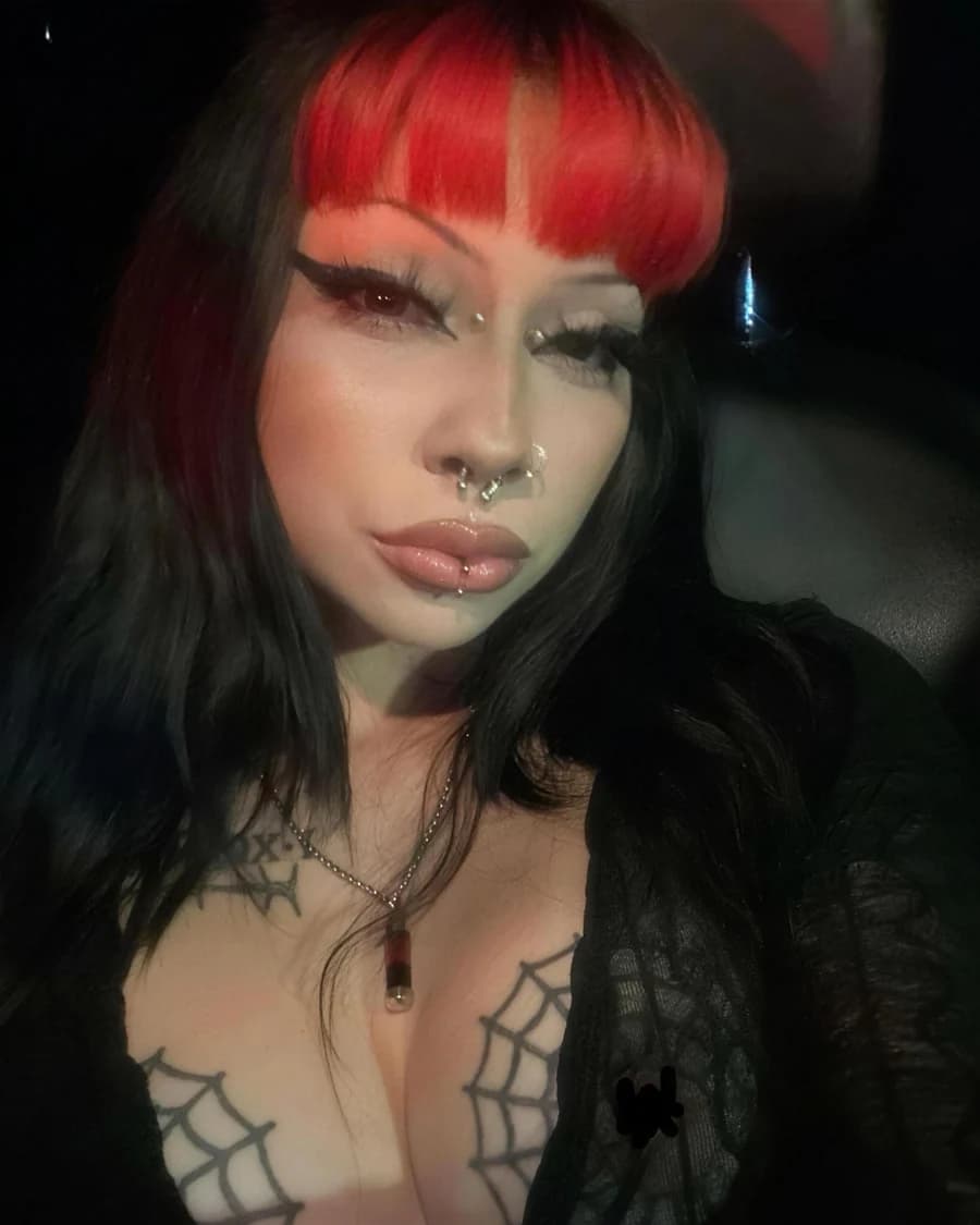 Goth aesthetic reference